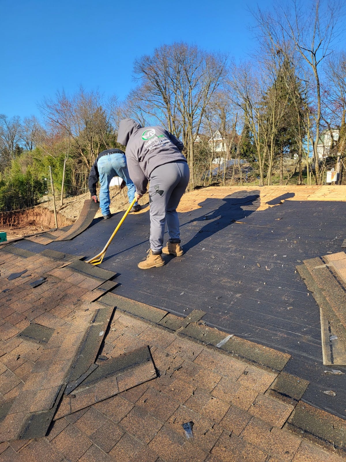 Mega Pro Roofing: Unbeatable Offer in Union County, NJ – No Frills, Just Pure Value