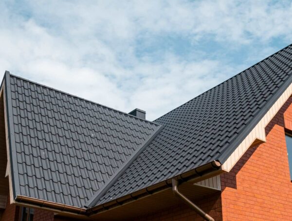 Tile Roofing Benefits for Cold Weather