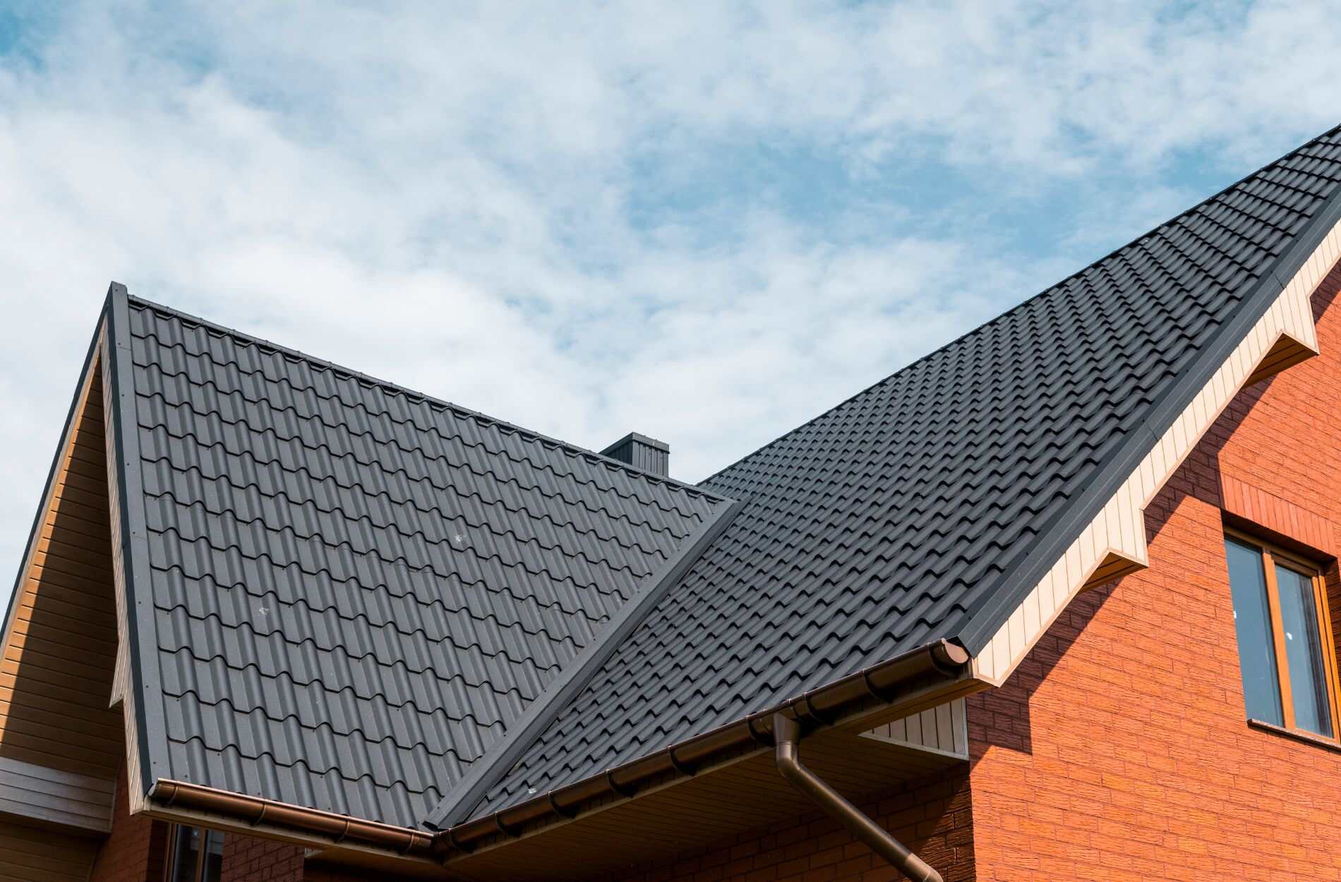 Tile Roofing Benefits for Cold Weather