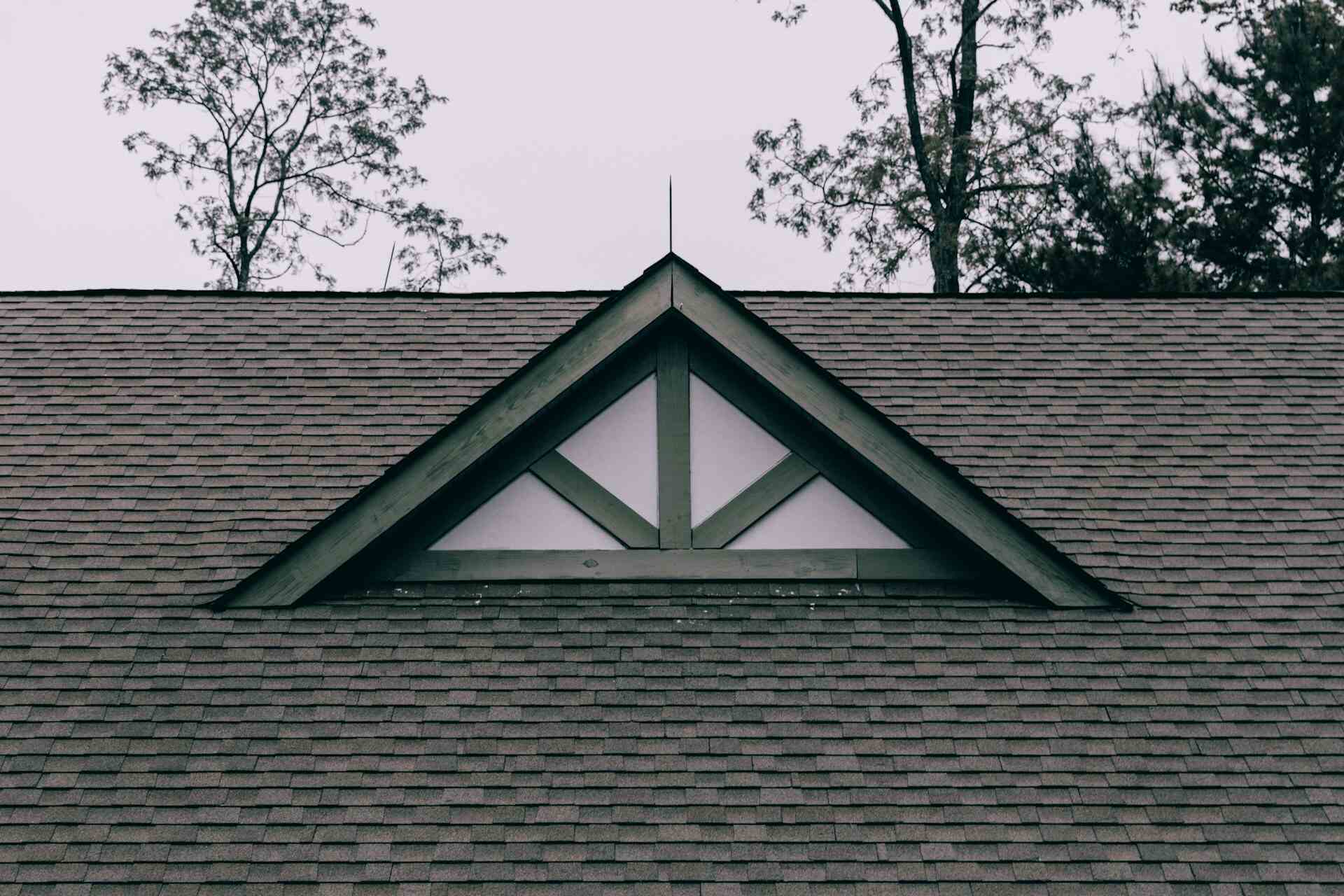 How to Choose the Perfect Roof Style for Your Home