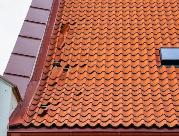 Spot Roof Damage Early: Signs & Risks Explained