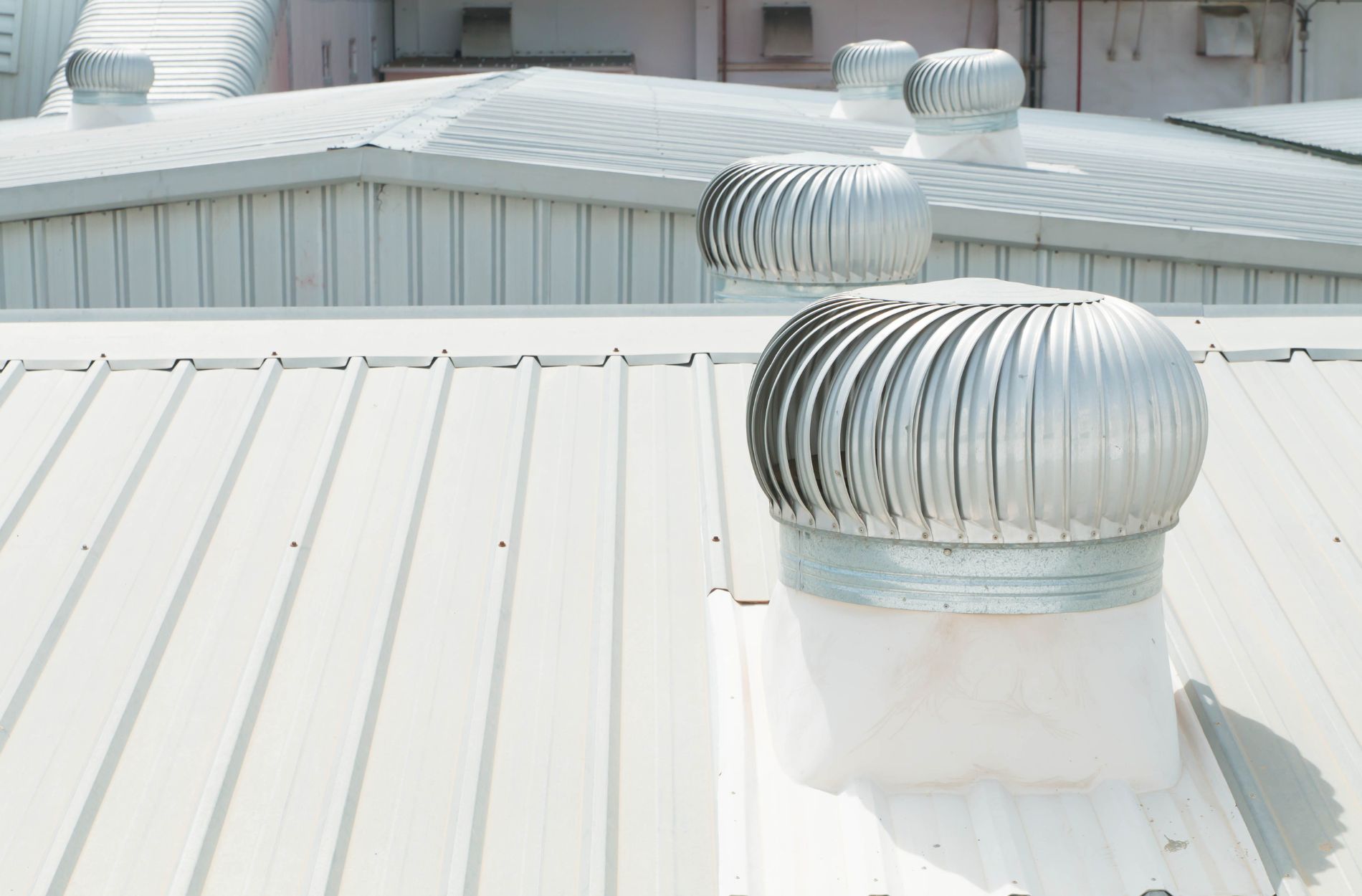 Why Choose Mega Pro for Commercial Roofs