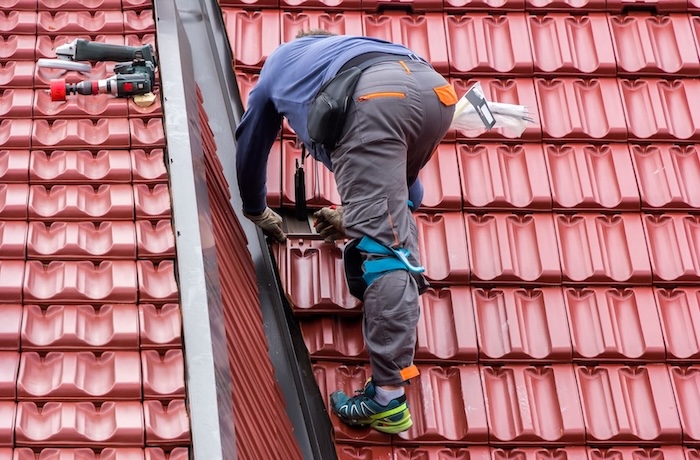 fixing roof